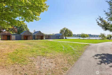 12044 96th Avenue NE Kirkland WA 98034