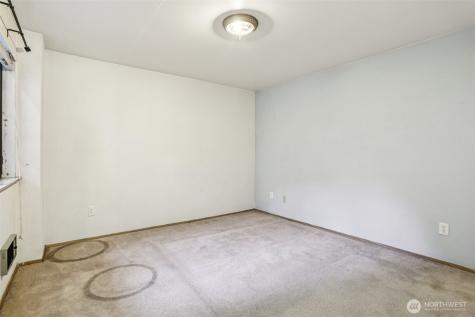 12044 96th Avenue NE Kirkland WA 98034