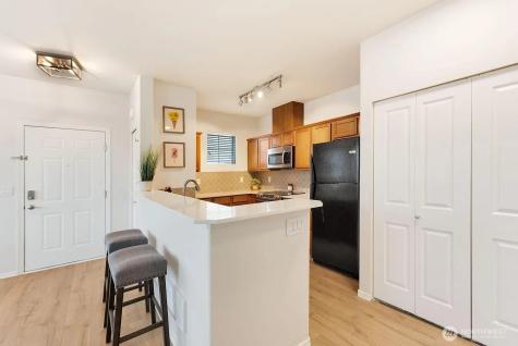 14915 38th Drive SE Bothell WA 98012