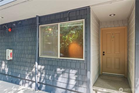 5829 NE 75th Street Seattle WA 98115