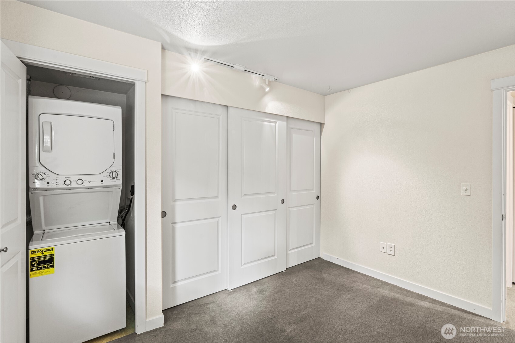 5829 NE 75th Street Seattle WA 98115