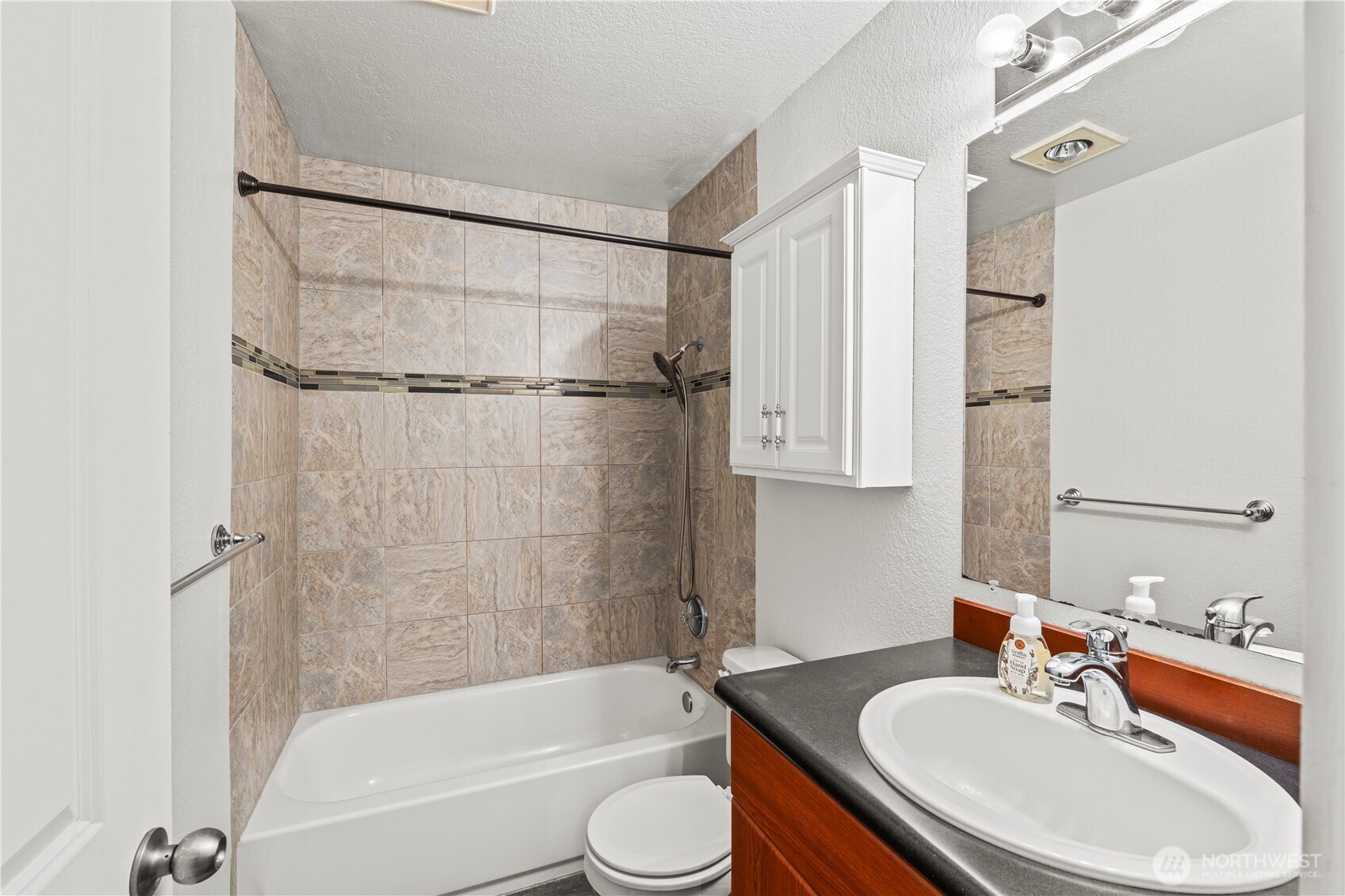 5829 NE 75th Street Seattle WA 98115