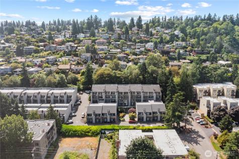 5829 NE 75th Street Seattle WA 98115
