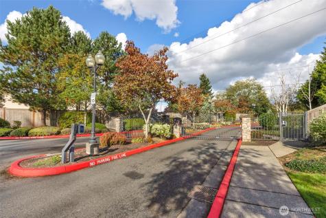 10002 13th Avenue SE Everett WA 98208