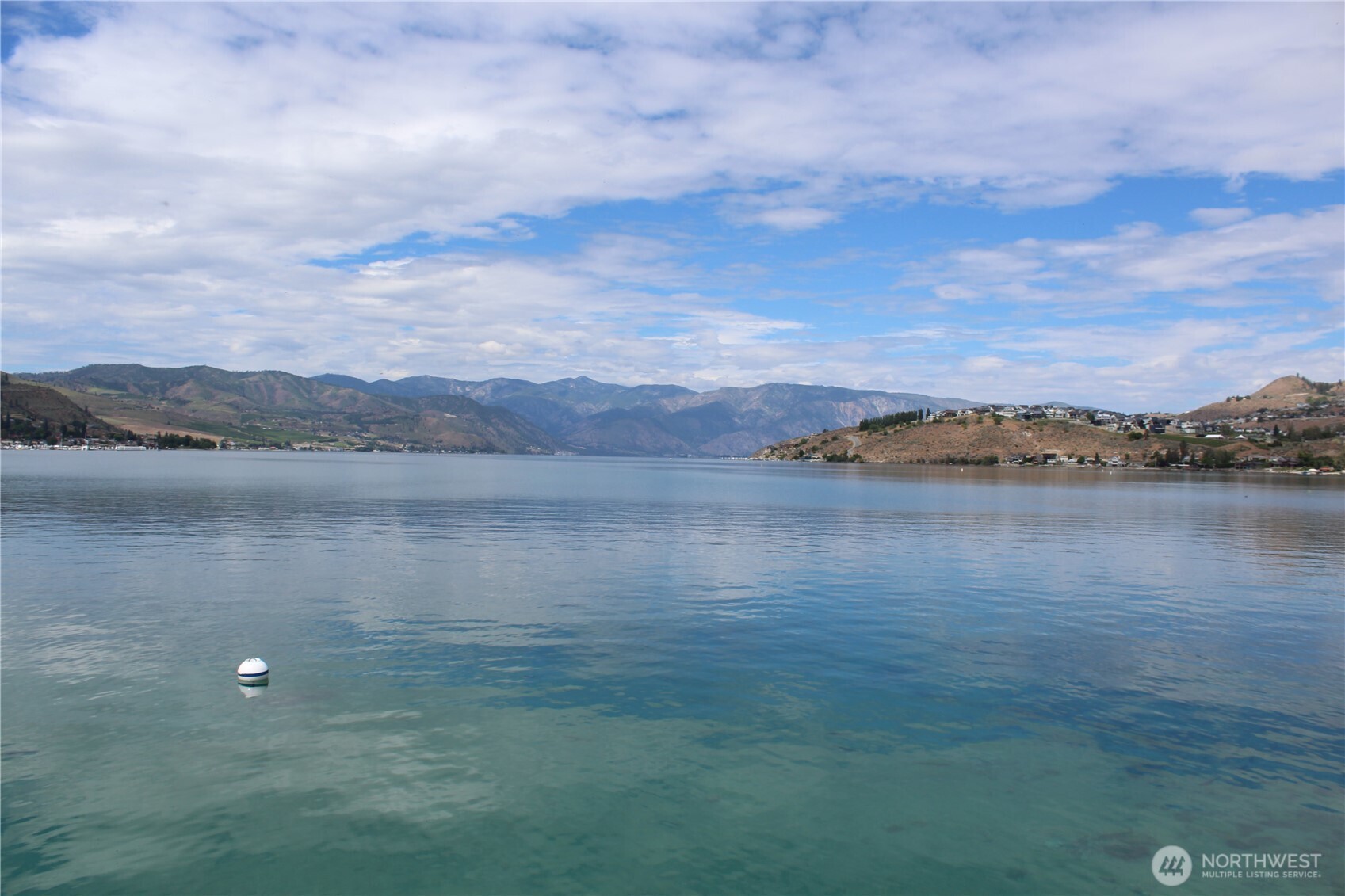 322 W Woodin Avenue Chelan WA 98816