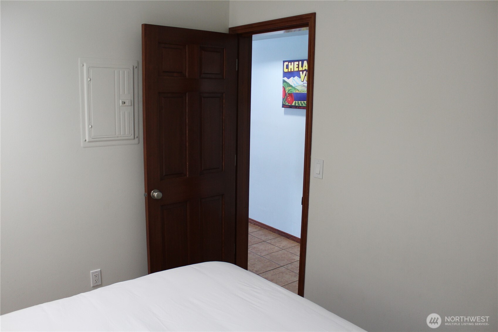 322 W Woodin Avenue Chelan WA 98816