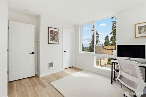 902 N 86th Street Seattle WA 98103