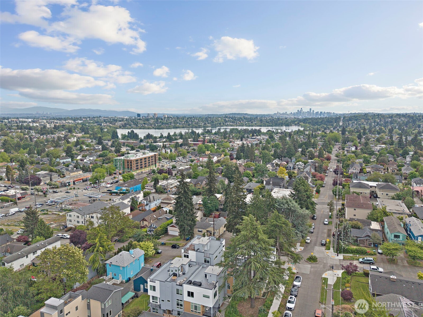 902 N 86th Street Seattle WA 98103