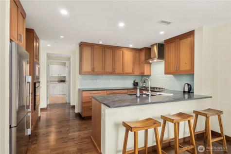 11122 NE 41st Drive Kirkland WA 98033