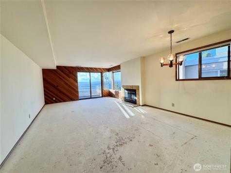 4222 Beach Drive SW Seattle WA 98116
