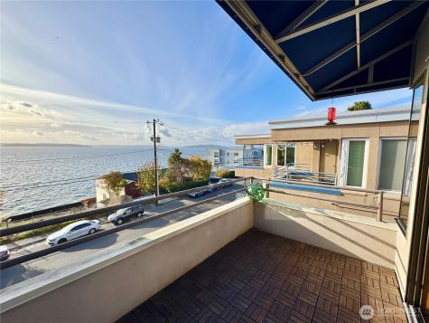 4222 Beach Drive SW Seattle WA 98116