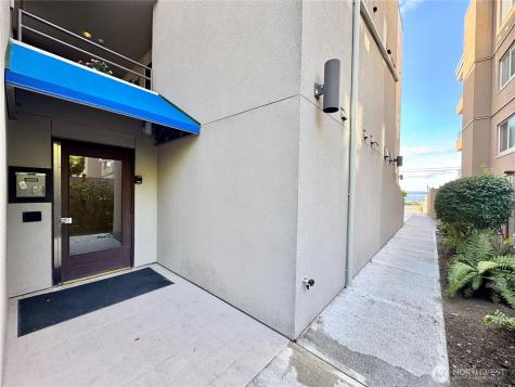 4222 Beach Drive SW Seattle WA 98116