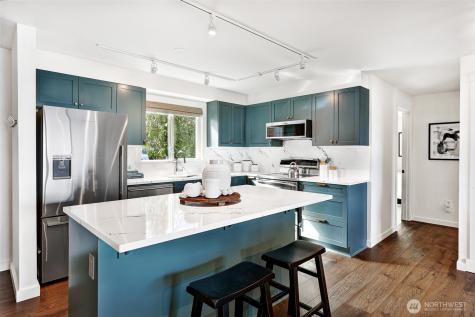 1818 Bigelow Avenue N Seattle WA 98109