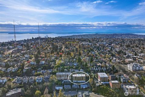 1818 Bigelow Avenue N Seattle WA 98109