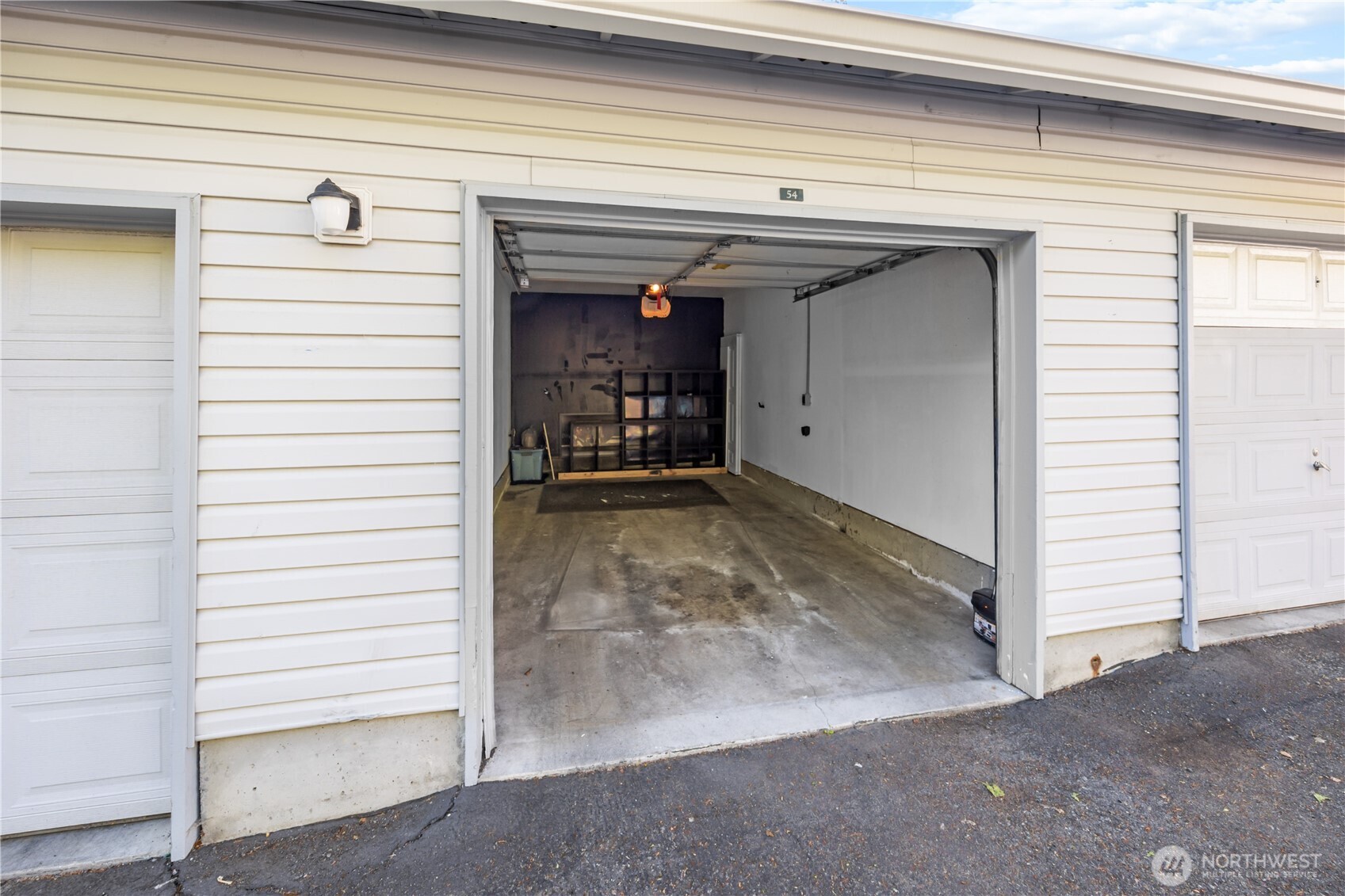 33020 10th Avenue SW Federal Way WA 98023