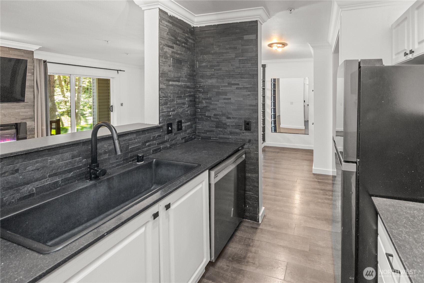 33020 10th Avenue SW Federal Way WA 98023