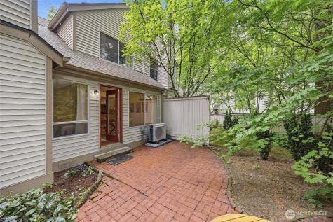 10123 NE 135th Lane Kirkland WA 98034