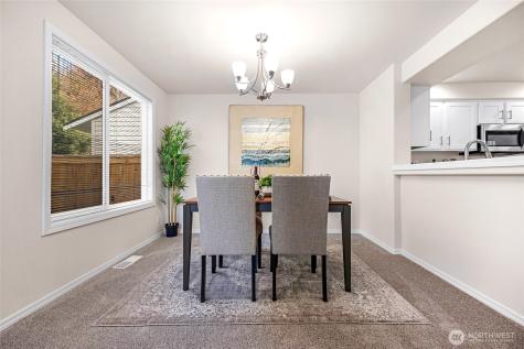 4714 NE 18th Place Renton WA 98059