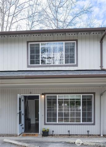 3311 Redwood Avenue Bellingham WA 98225