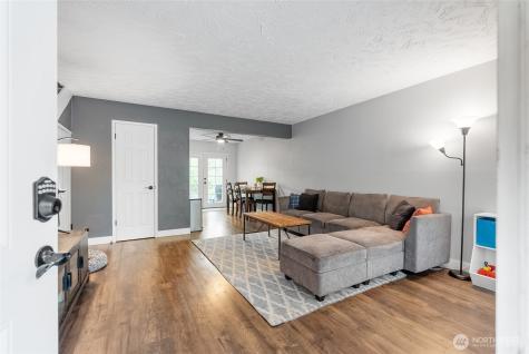 3311 Redwood Avenue Bellingham WA 98225