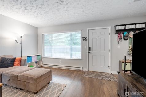 3311 Redwood Avenue Bellingham WA 98225