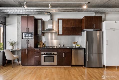 2720 3rd Avenue Seattle WA 98121
