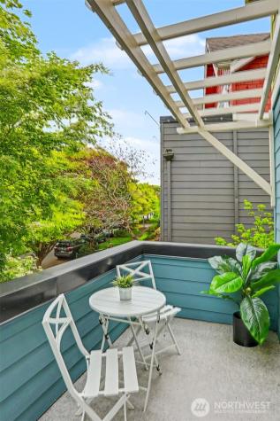 6003 Lanham Place SW Seattle WA 98126