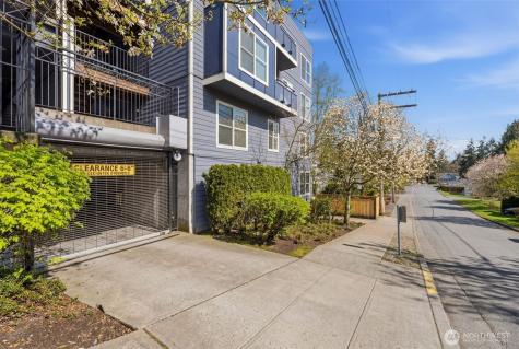 9057 Greenwood Avenue N Seattle WA 98103