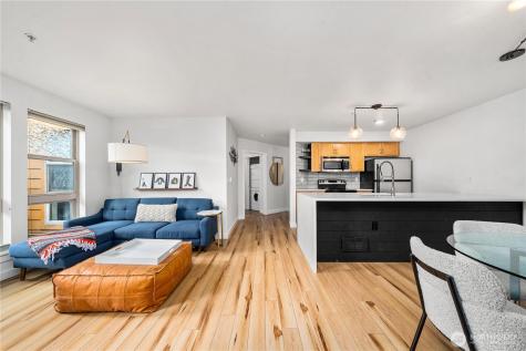 827 Hiawatha Place S Seattle WA 98144