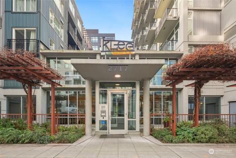2717 Western Seattle WA 98121