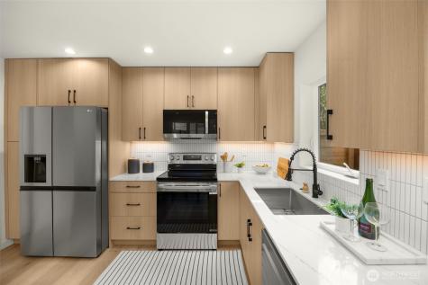 14321 Interlake Avenue N Seattle WA 98133