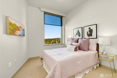 10610 NE 9th Place Bellevue WA 98004