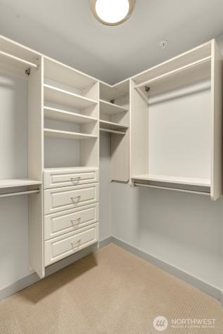 10610 NE 9th Place Bellevue WA 98004