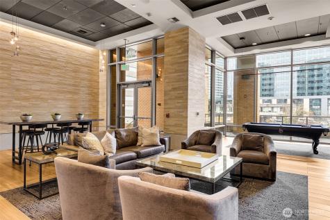 10610 NE 9th Place Bellevue WA 98004