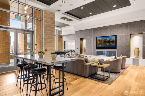 10610 NE 9th Place Bellevue WA 98004