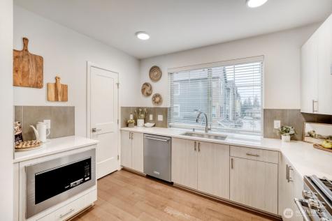 1480 157th Court NE Bellevue WA 98008