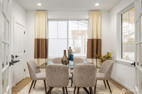 13472 NE 112th Place Redmond WA 98052