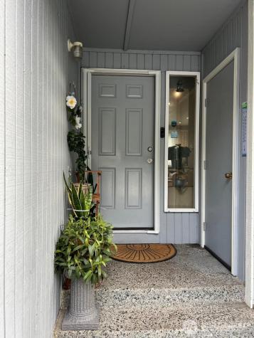 9116 1st Place NE Lake Stevens WA 98258