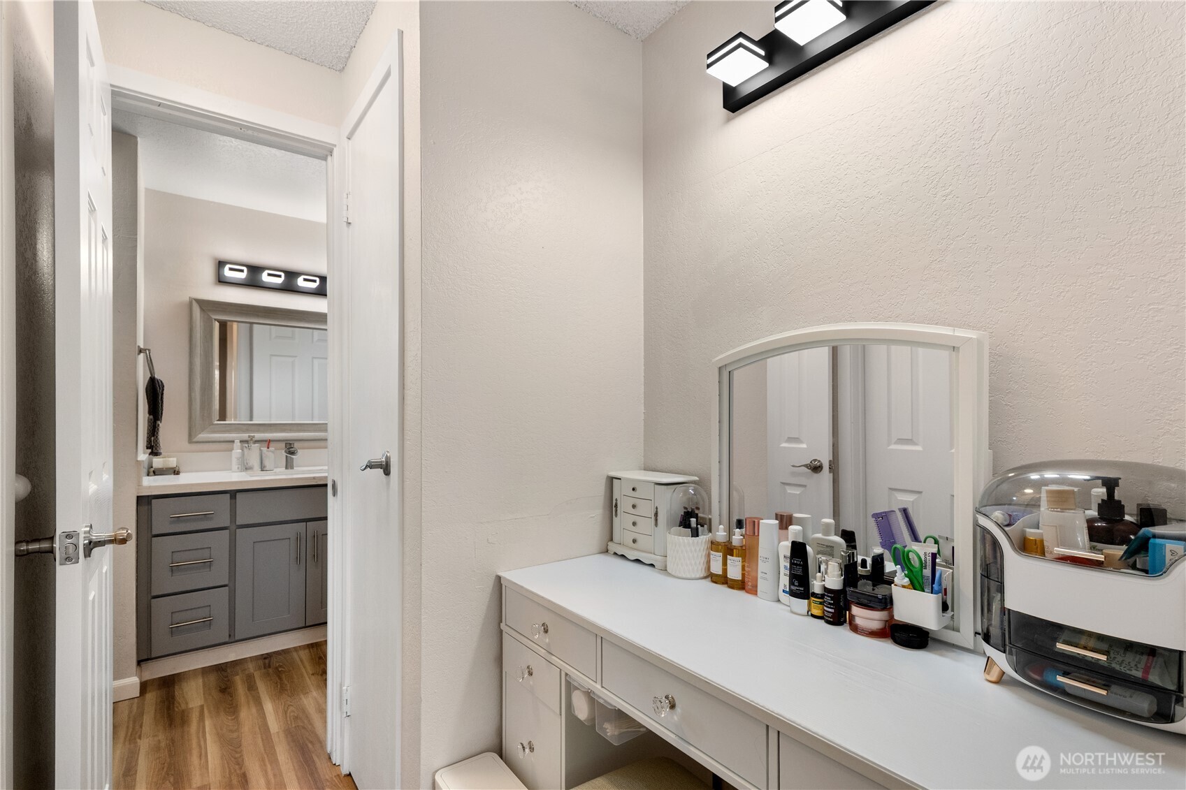 19203 40th Avenue W Lynnwood WA 98036