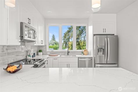 12225 Roseberg Avenue S Seattle WA 98168