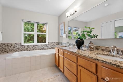 9301 156th Place NE Redmond WA 98052