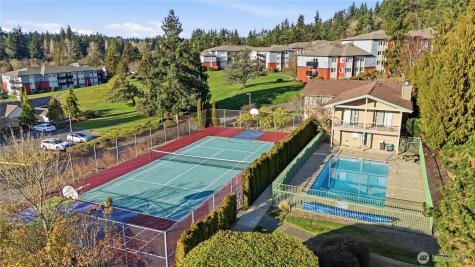 23007 Lakeview Drive Mountlake Terrace WA 98043