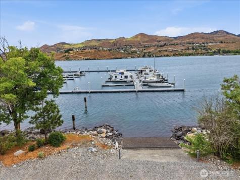 1350 W Woodin Chelan WA 98816