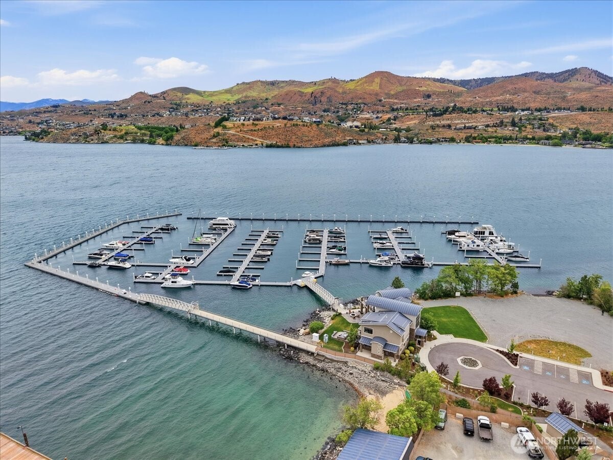 1350 W Woodin Chelan WA 98816