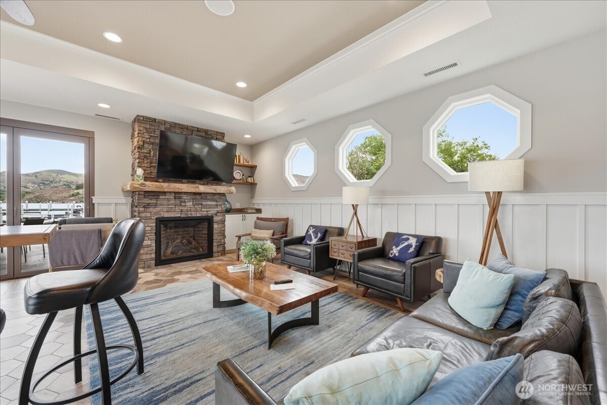 1350 W Woodin Chelan WA 98816