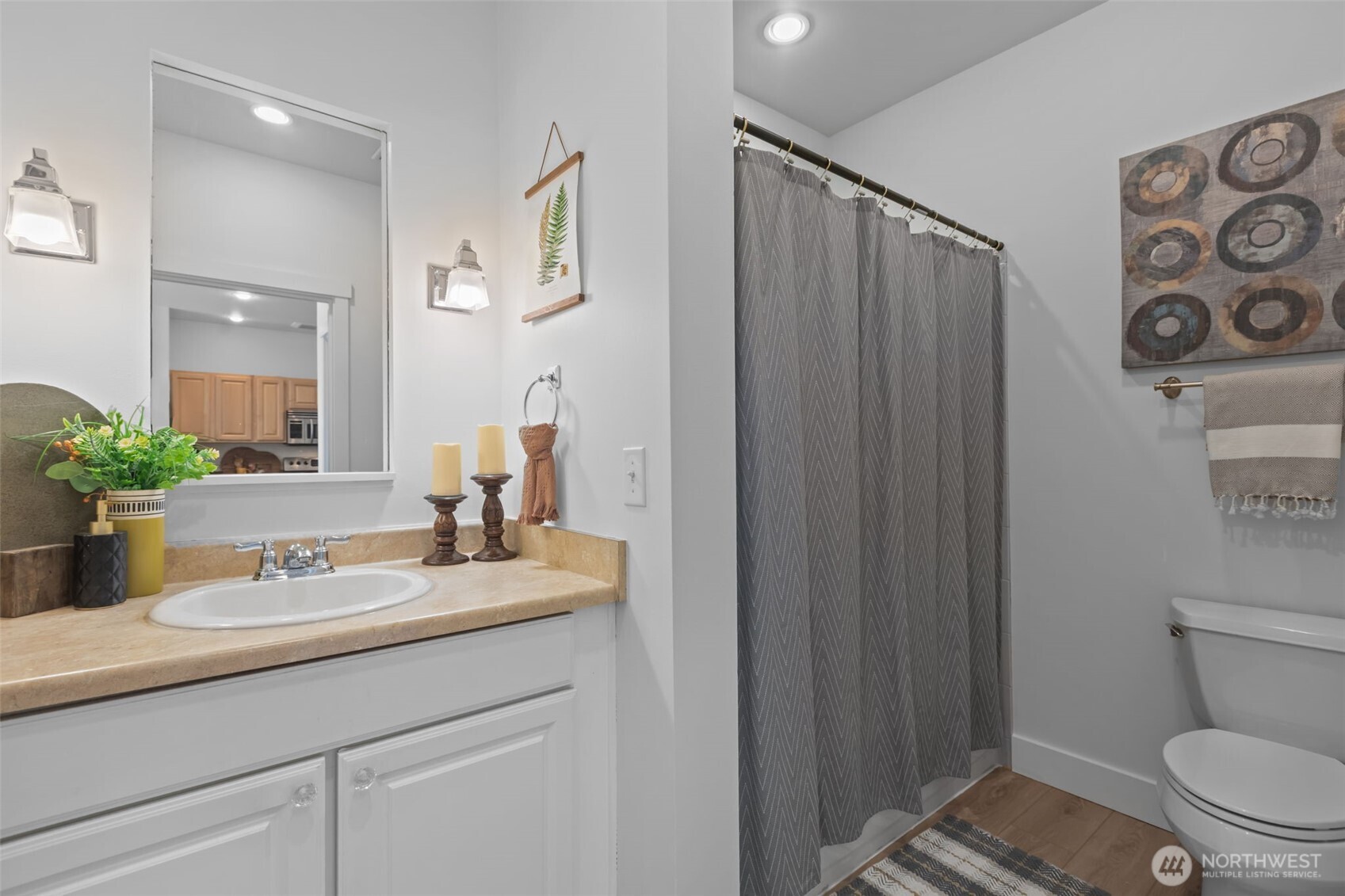 2415 2nd Avenue Seattle WA 98121