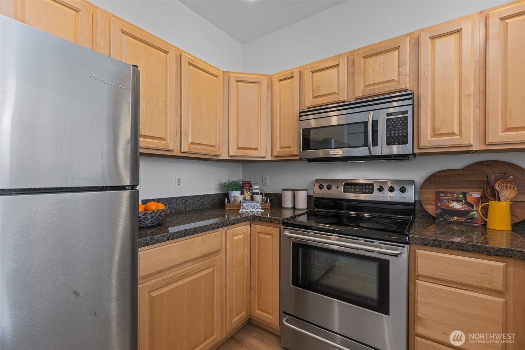 2415 2nd Avenue Seattle WA 98121