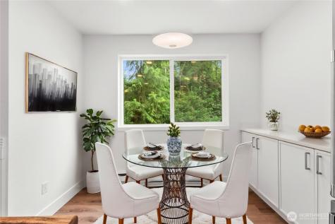 3423 W Government Way Seattle WA 98199