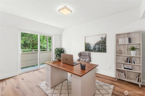 3423 W Government Way Seattle WA 98199