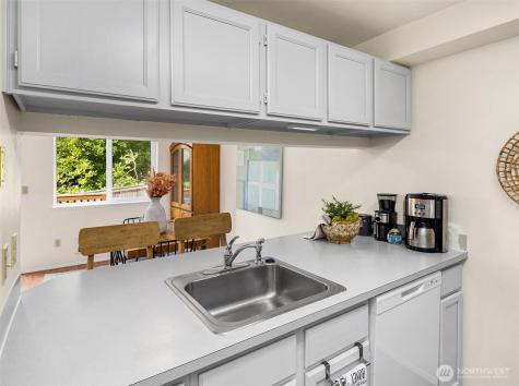 15721 44th Avenue W Lynnwood WA 98087